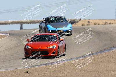 media/May-29-2021-Lotus Club Golden Gate (Sat) [[abfe1c307f]]/Intermediate Group/Session 4 (Outside Grapevine)/